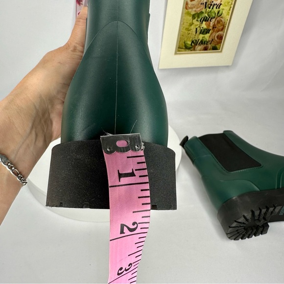 NW/OT Bernardo Addison Chelsea Rain Boot Royal Pine Size 11 - Picture 10 of 11